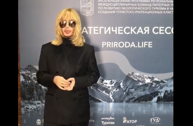 Амбассадоры Бурятии. Далай лама, Ирина Пантаева и Сергей Зверев Амбассадоры Бурятии. Далай лама, Ирина Пантаева и Сергей Зверев