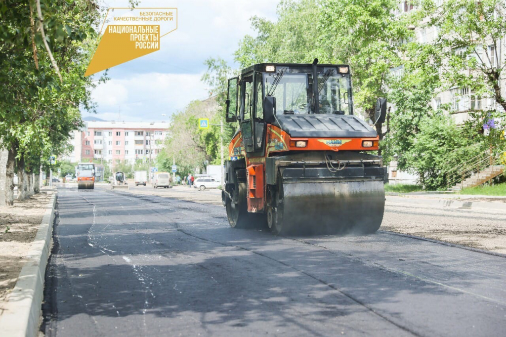Ремонт дорог в Улан-Удэ идет с опережением графика Ремонт дорог в Улан-Удэ идет с опережением графика