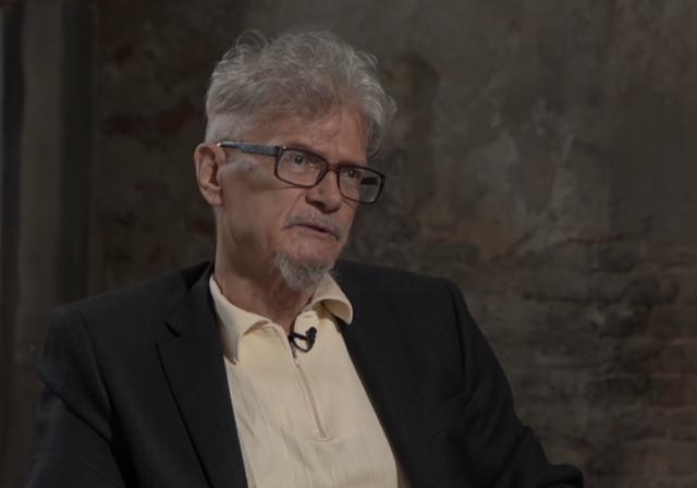 Умер политик и писатель Эдуард Лимонов Умер политик и писатель Эдуард Лимонов