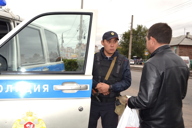 Без вести пропавшего несколько лет назад подростка нашли в Улан-Удэ на остановке Без вести пропавшего несколько лет назад подростка нашли в Улан-Удэ на остановке