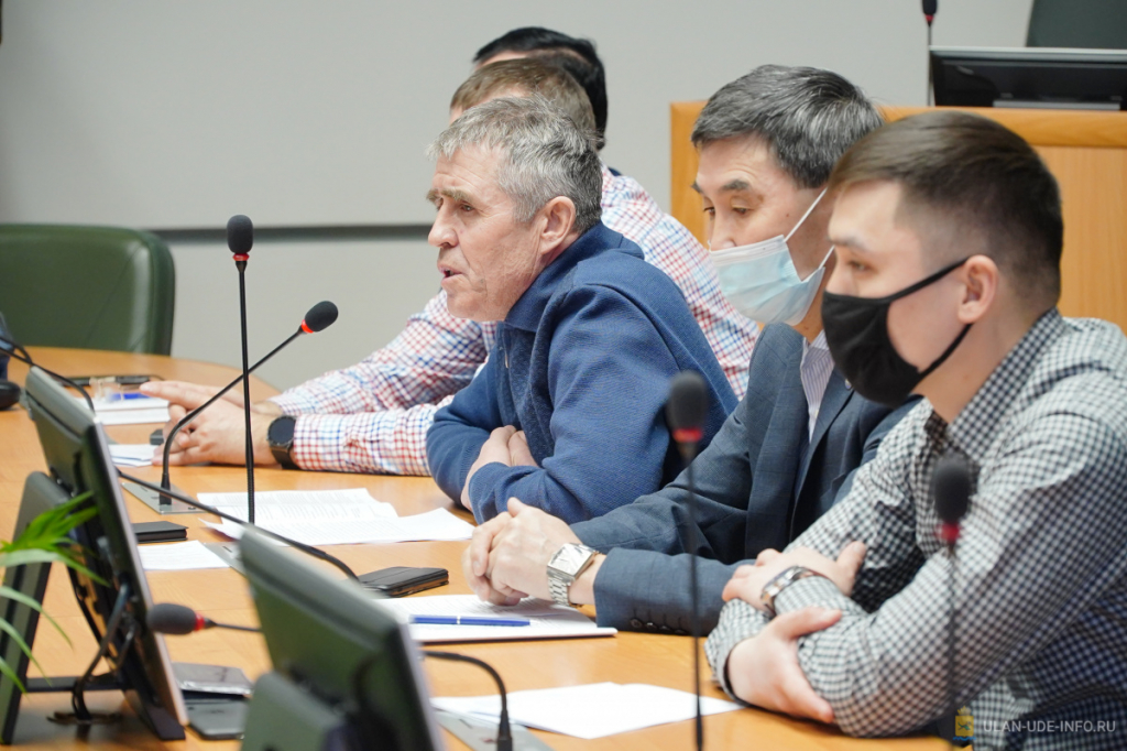 Горсовет Улан-Удэ рассмотрит возможность упрощения процедуры демонтажа незаконных строений Горсовет Улан-Удэ рассмотрит возможность упрощения процедуры демонтажа незаконных строений