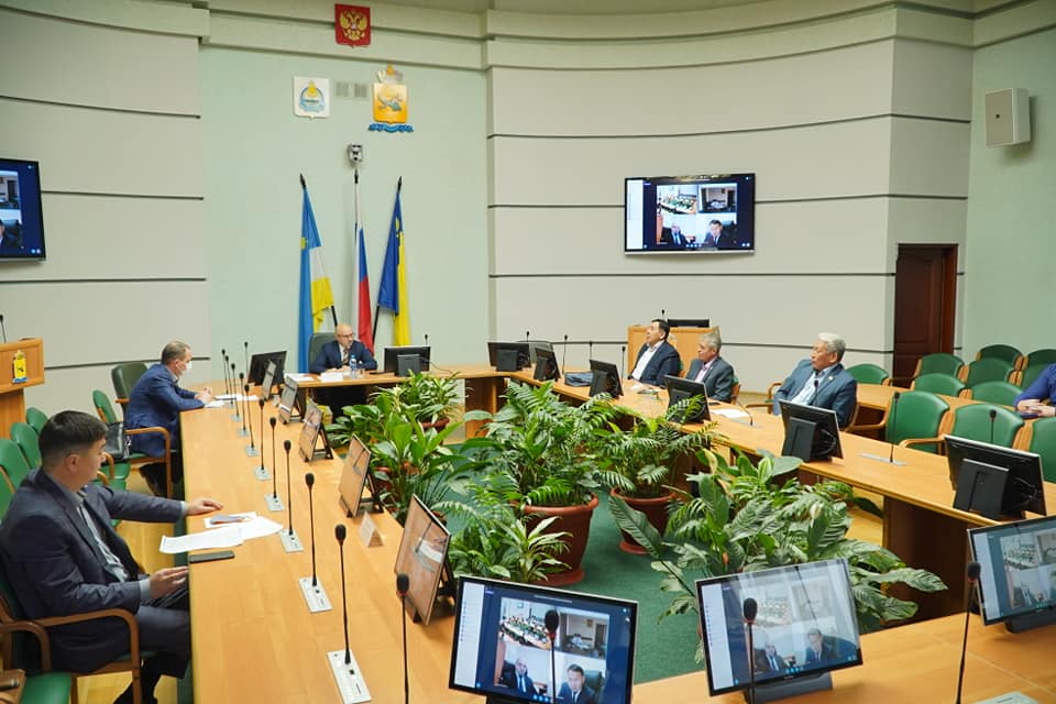 В Горсовете Улан-Удэ обсудили проблемные вопросы текущего отопительного сезона В Горсовете Улан-Удэ обсудили проблемные вопросы текущего отопительного сезона