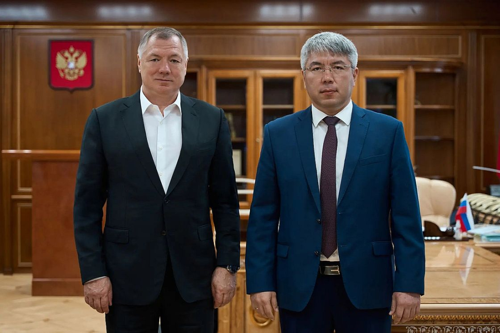 Заместитель председателя правительства РФ Марат Хуснуллин и глава Бурятии Алексей Цыденов обсудили социально–экономическое развитие республики Заместитель председателя правительства РФ Марат Хуснуллин и глава Бурятии Алексей Цыденов обсудили социально–экономическое развитие республики