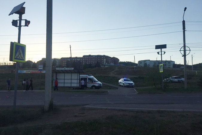 В Улан-Удэ на пешеходном переходе сбили ребенка на велосипеде В Улан-Удэ на пешеходном переходе сбили ребенка на велосипеде