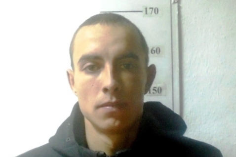 В Бурятии из-под стражи сбежал насильник В Бурятии из-под стражи сбежал насильник