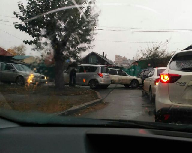 Непогода собрала в Улан-Удэ многочасовые пробки Непогода собрала в Улан-Удэ многочасовые пробки
