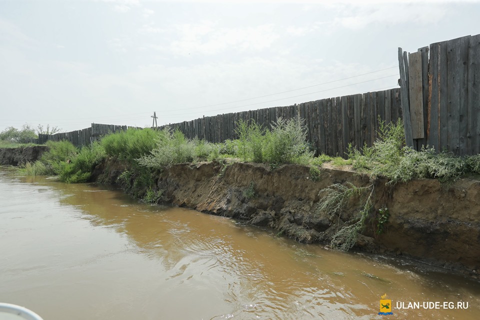 В Улан-Удэ уровень воды в Селенге поднялся до 209 сантиметров В Улан-Удэ уровень воды в Селенге поднялся до 209 сантиметров