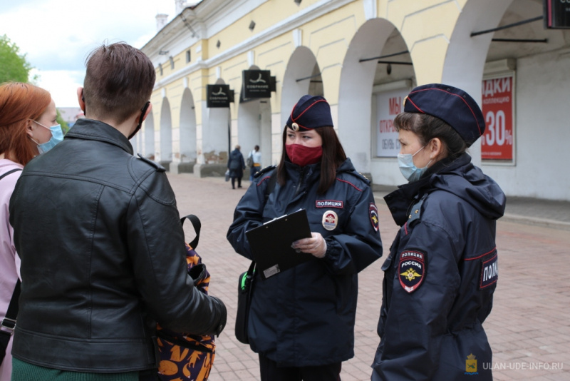 В Улан-Удэ 14 мобильных групп ведут проверку соблюдения санэпидрежима В Улан-Удэ 14 мобильных групп ведут проверку соблюдения санэпидрежима
