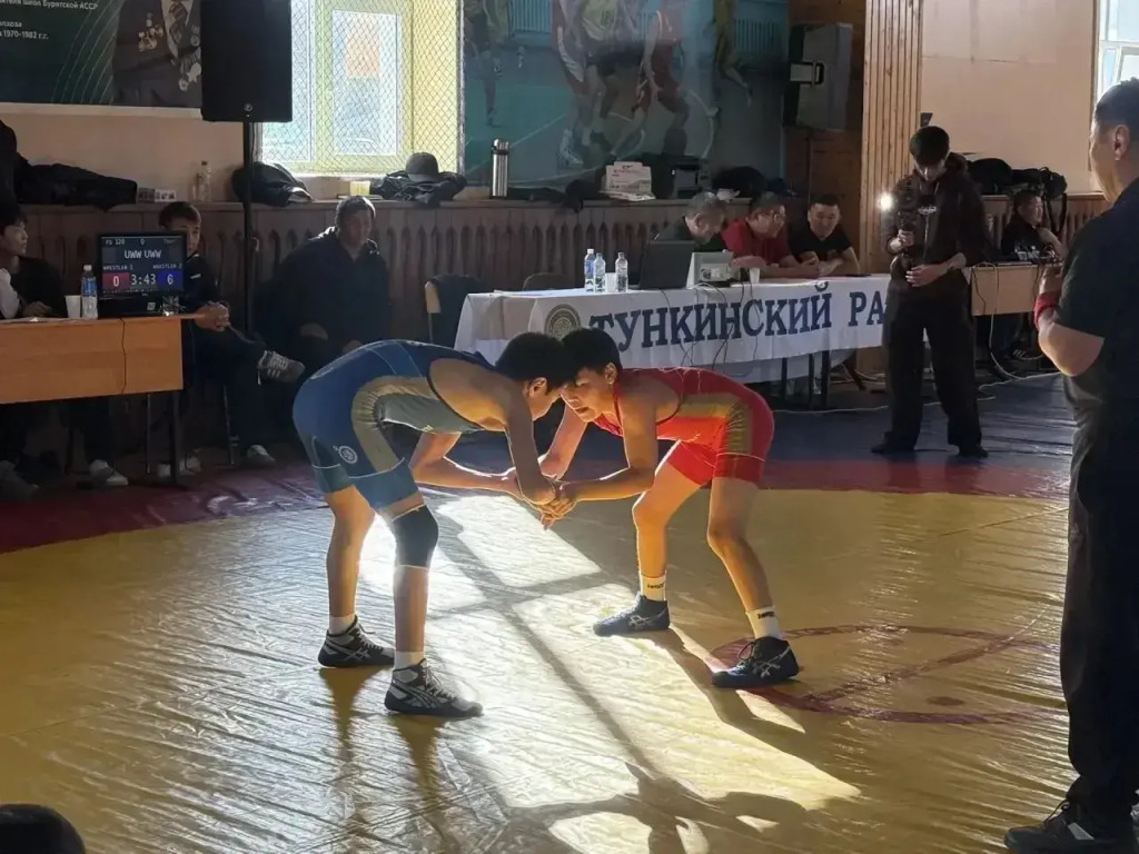 В Бурятии юные борцы поборолись за награды на турнире памяти Петра Янданова В Бурятии юные борцы поборолись за награды на турнире памяти Петра Янданова
