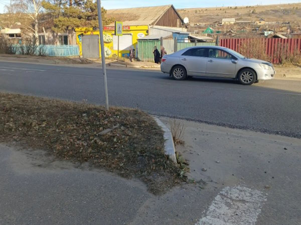 В Бурятии водитель Toyota сбил 12–летнего мальчика на пешеходном переходе В Бурятии водитель Toyota сбил 12–летнего мальчика на пешеходном переходе