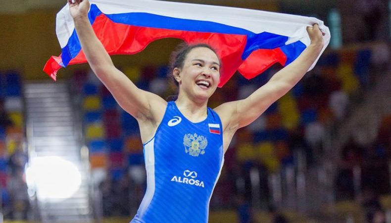 Бурятская спортсменка завоевала Кубок России по женской борьбе► Бурятская спортсменка завоевала Кубок России по женской борьбе►