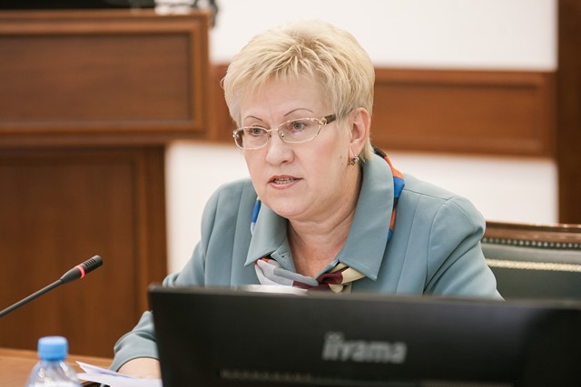 Вежевич покидает пост Уполномоченного по правам ребенка в Бурятии Вежевич покидает пост Уполномоченного по правам ребенка в Бурятии
