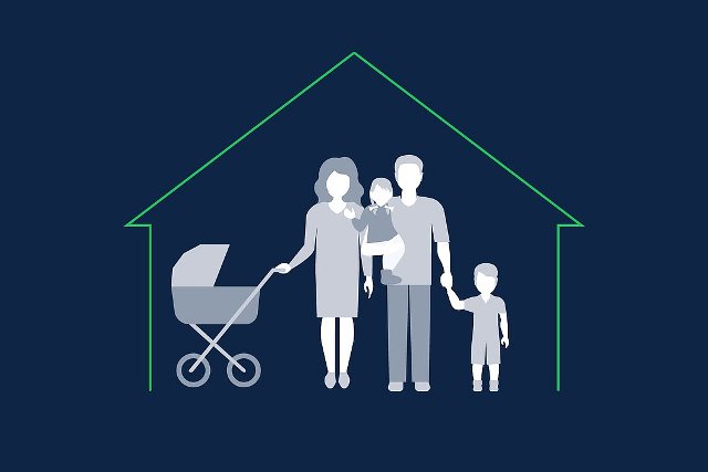 Путин подписал закон о компенсации ипотеки многодетным семьям Путин подписал закон о компенсации ипотеки многодетным семьям
