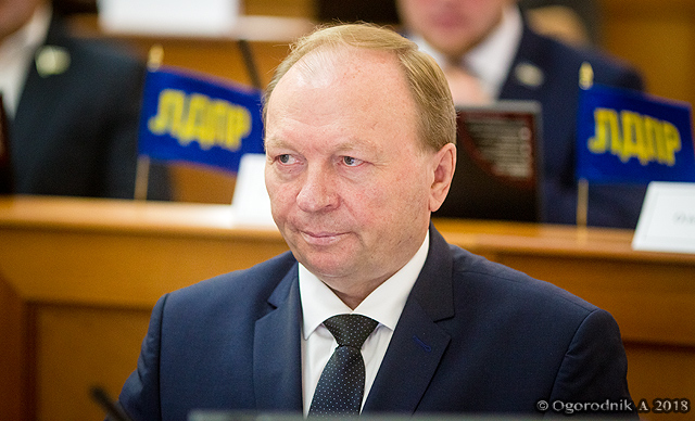 Владимир Павлов оставил пост руководителя бурятского отделения "ЕР" Владимир Павлов оставил пост руководителя бурятского отделения "ЕР"