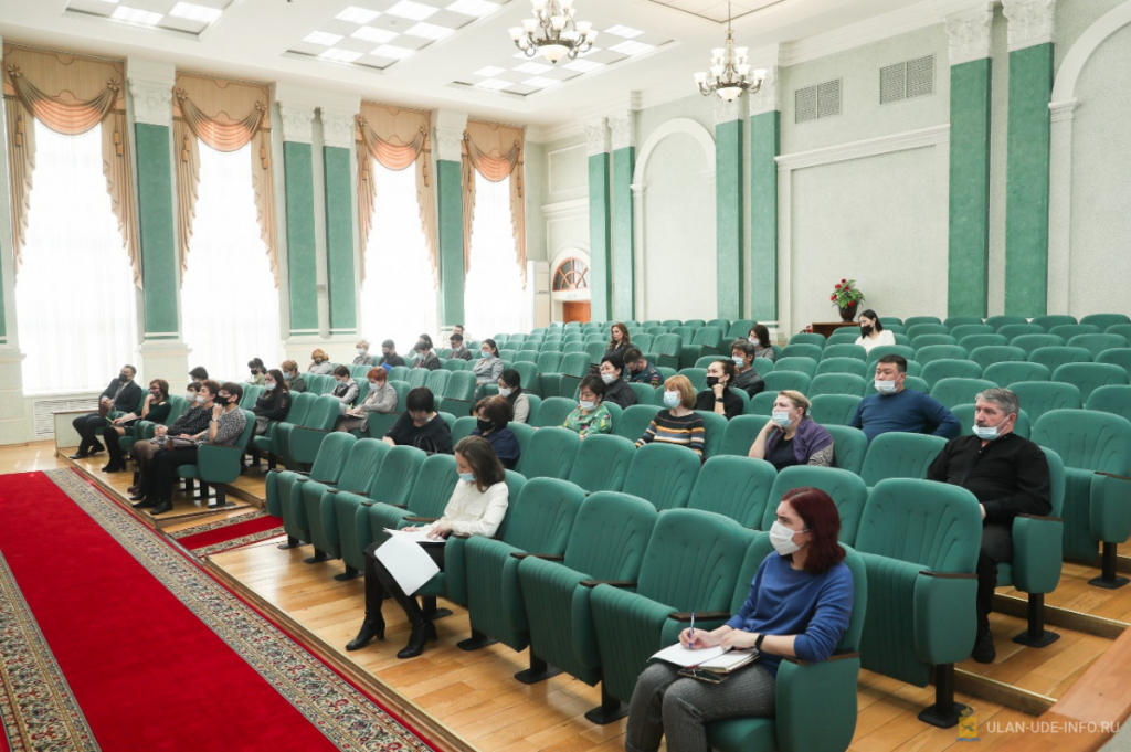 В Улан-Удэ детские лагеря готовятся к летней кампании В Улан-Удэ детские лагеря готовятся к летней кампании