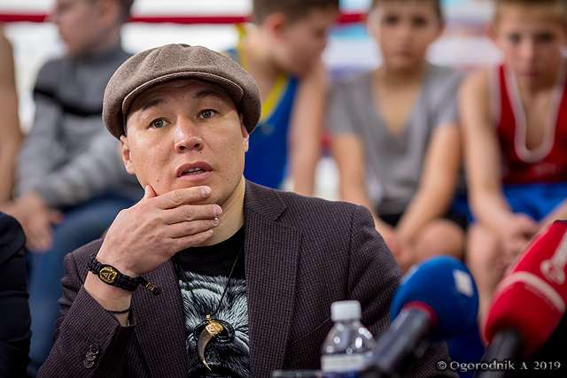 Руслан Проводников: «Очень хотел бы реванша с Тимоти Брэдли» Руслан Проводников: «Очень хотел бы реванша с Тимоти Брэдли»
