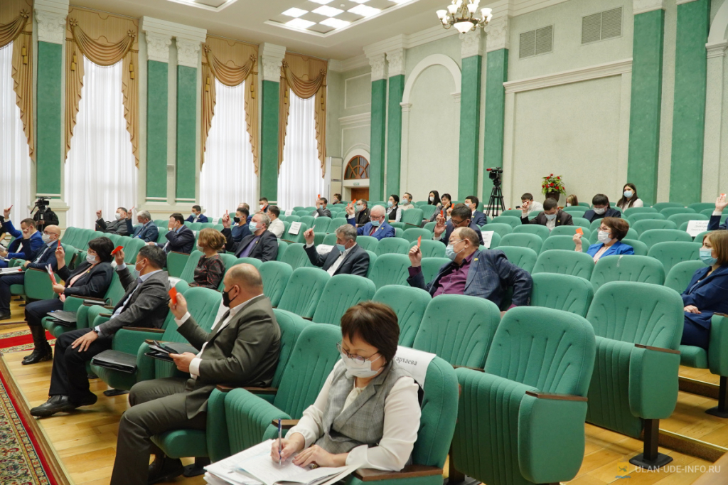 Бюджет Улан-Удэ на 2021 год принят с дефицитом в 207 миллионов рублей Бюджет Улан-Удэ на 2021 год принят с дефицитом в 207 миллионов рублей