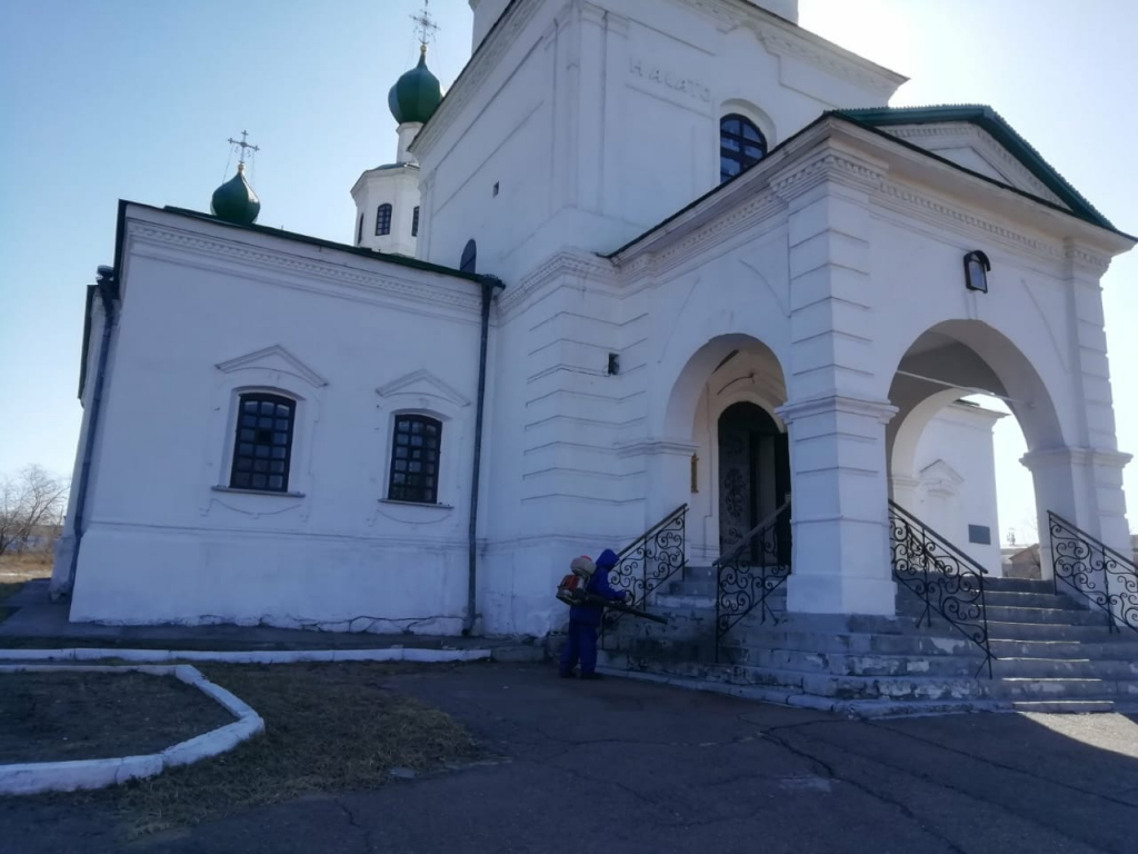 В Улан-Удэ продезинфицировали церкви В Улан-Удэ продезинфицировали церкви