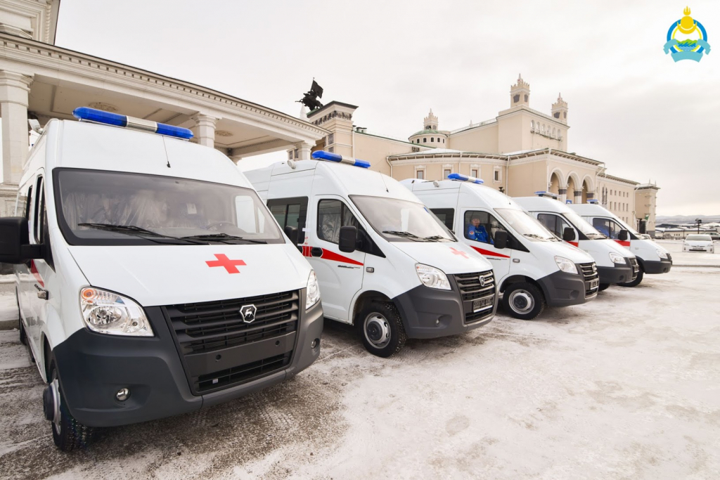 Главврачам больниц Бурятии передали новый транспорт стоимостью более 53 млн рублей Главврачам больниц Бурятии передали новый транспорт стоимостью более 53 млн рублей