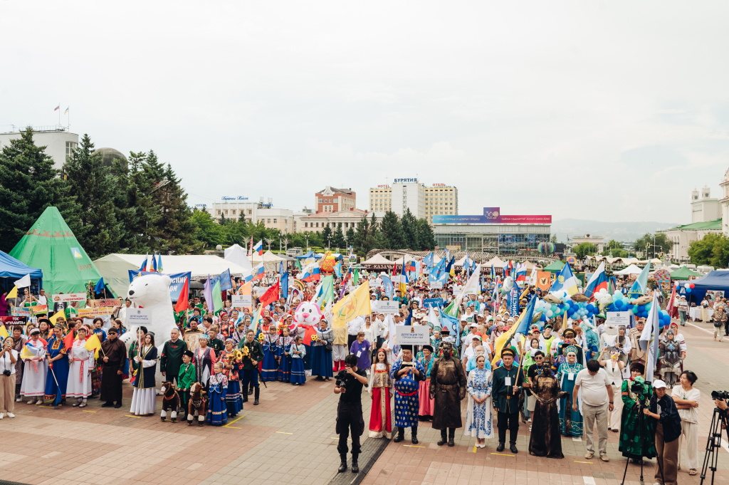 В Улан–Удэ проходит фестиваль ТОС В Улан–Удэ проходит фестиваль ТОС