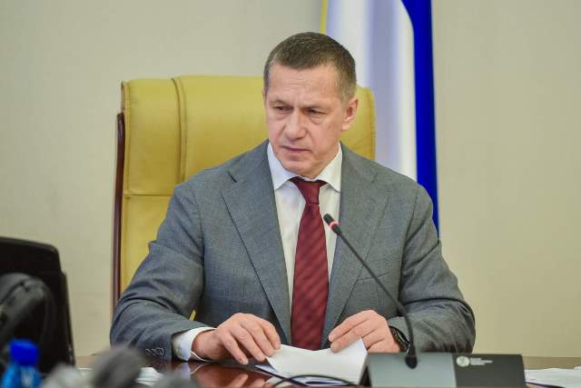Полпред президента пообещал продолжить работу над самолетом «Байкал» Полпред президента пообещал продолжить работу над самолетом «Байкал»