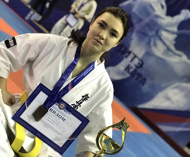 Две медали завоевали спортсмены из Бурятии на первенстве СФО по киокусинкай Две медали завоевали спортсмены из Бурятии на первенстве СФО по киокусинкай