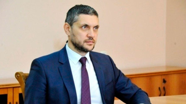 Губернатор Забайкалья госпитализирован с коронавирусом Губернатор Забайкалья госпитализирован с коронавирусом