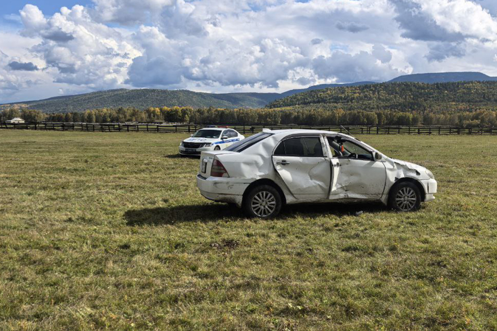В Бурятии в аварии погибла ездившая без прав молодая девушка В Бурятии в аварии погибла ездившая без прав молодая девушка