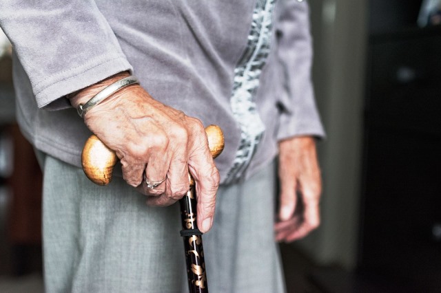 В Улан-Удэ водитель сбил 90-летнюю бабушку В Улан-Удэ водитель сбил 90-летнюю бабушку