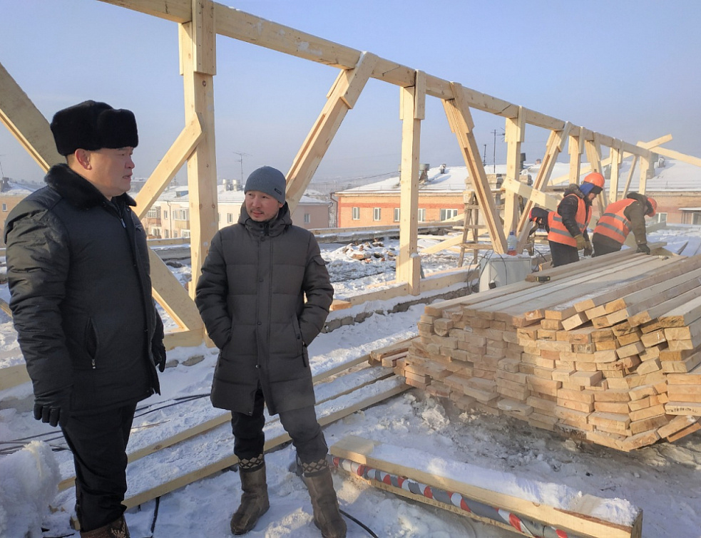 Депутаты горсовета предложили выполнить дополнительные работы по программе капремонта Депутаты горсовета предложили выполнить дополнительные работы по программе капремонта