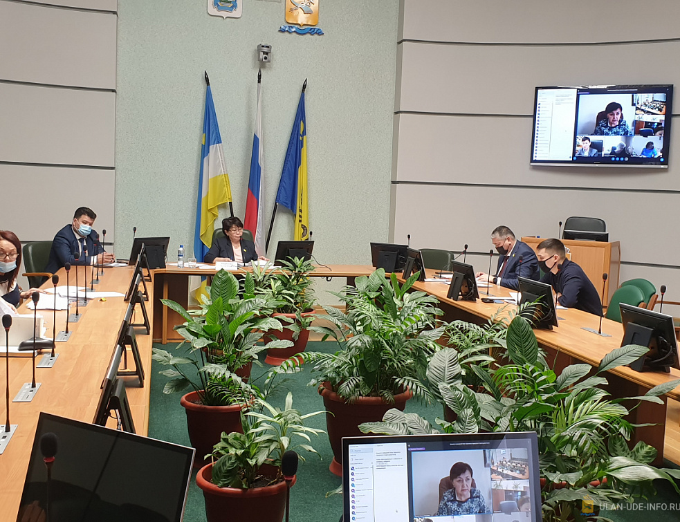 На некоторые сферы собираются увеличить расходы улан-удэнского бюджета на 2021 год На некоторые сферы собираются увеличить расходы улан-удэнского бюджета на 2021 год