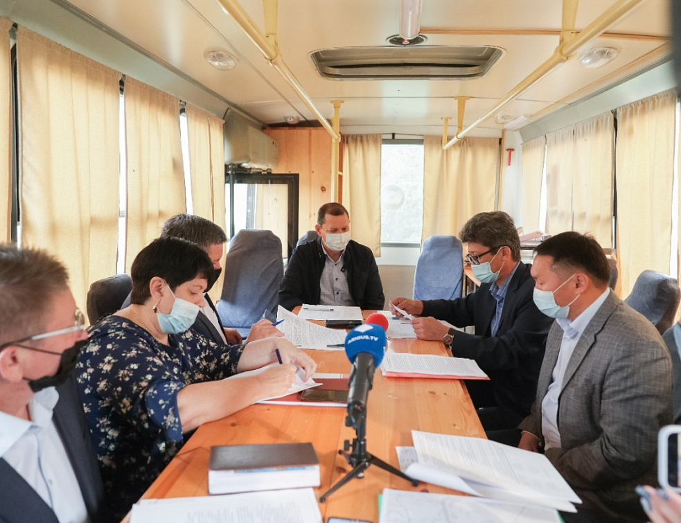 Мэр Улан-Удэ провел оперштаб по паводковой ситуации Мэр Улан-Удэ провел оперштаб по паводковой ситуации