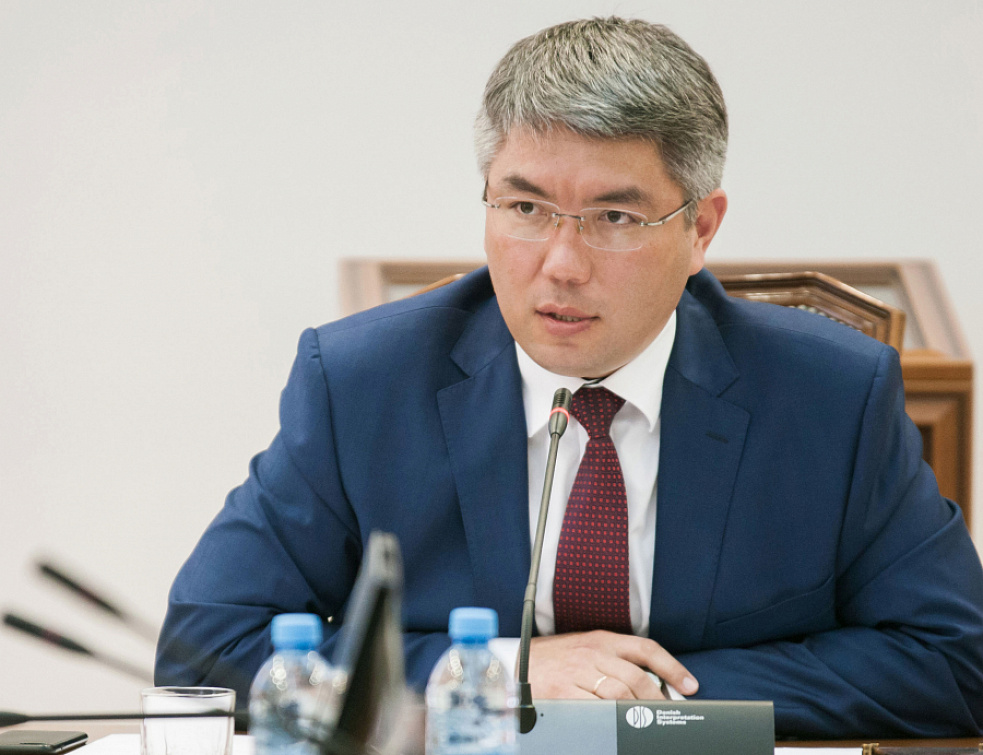 Глава Бурятии вошел в состав совета при президенте РФ по развитию местного самоуправления Глава Бурятии вошел в состав совета при президенте РФ по развитию местного самоуправления
