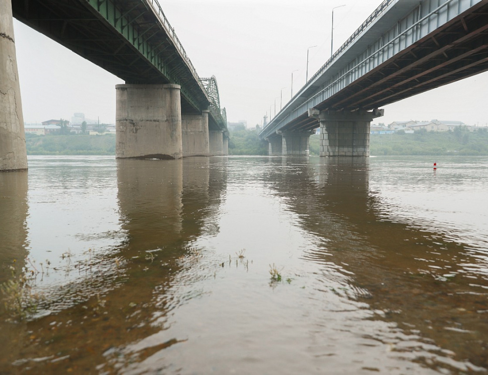 В Улан-Удэ вода в реке Селенга за сутки поднялась на 6 см В Улан-Удэ вода в реке Селенга за сутки поднялась на 6 см