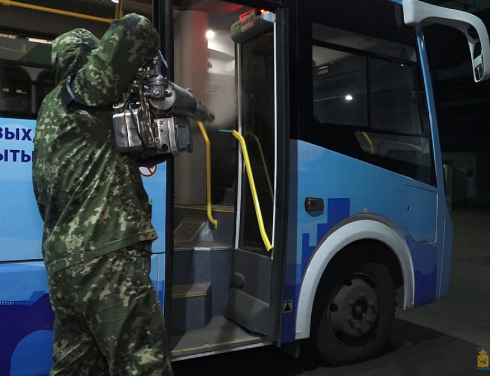В Улан-Удэ усилили дезинфекцию общественного транспорта В Улан-Удэ усилили дезинфекцию общественного транспорта