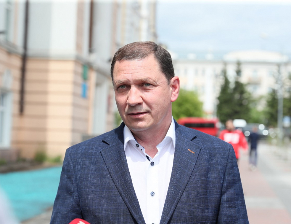 Мэр Улан-Удэ: "Предприятия по обработке отходов рядом с «Энергетиком» не будет!" Мэр Улан-Удэ: "Предприятия по обработке отходов рядом с «Энергетиком» не будет!"